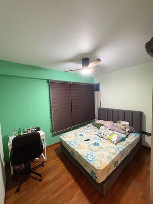 Hougang MRT Master Room