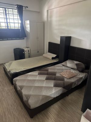 (Room Sharing) Ang Mo Kio MRT Common Room
