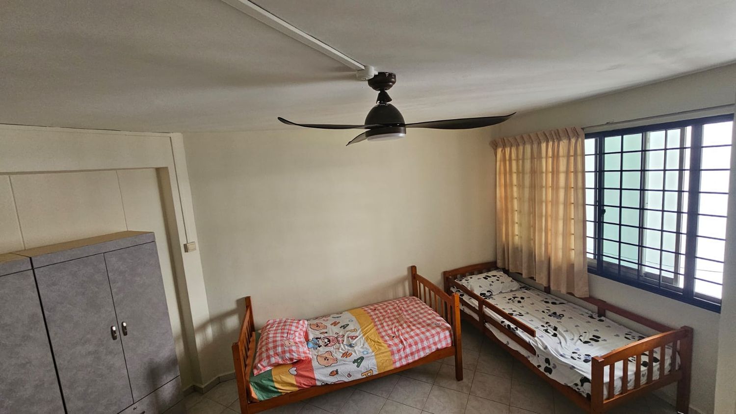 (Bed Space) Yishun MRT Common Room
