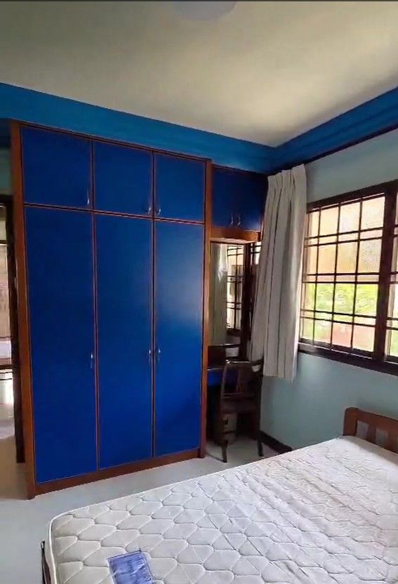 Yio Chu Kang MRT Common Room