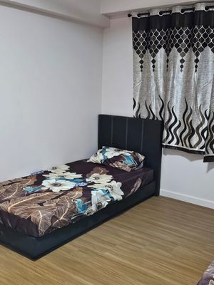 Yishun MRT Common Room (Share)