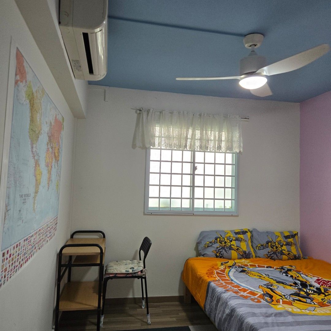 Jurong East MRT Common Room