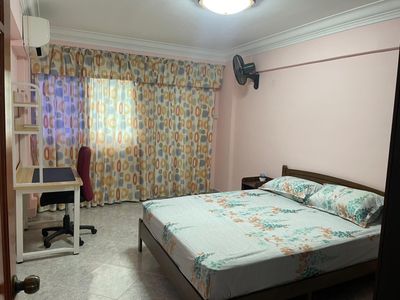 Hougang MRT Master Room