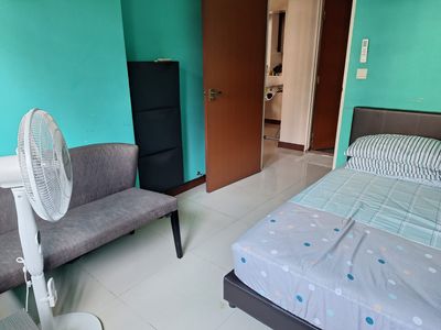 Khatib MRT Common Room