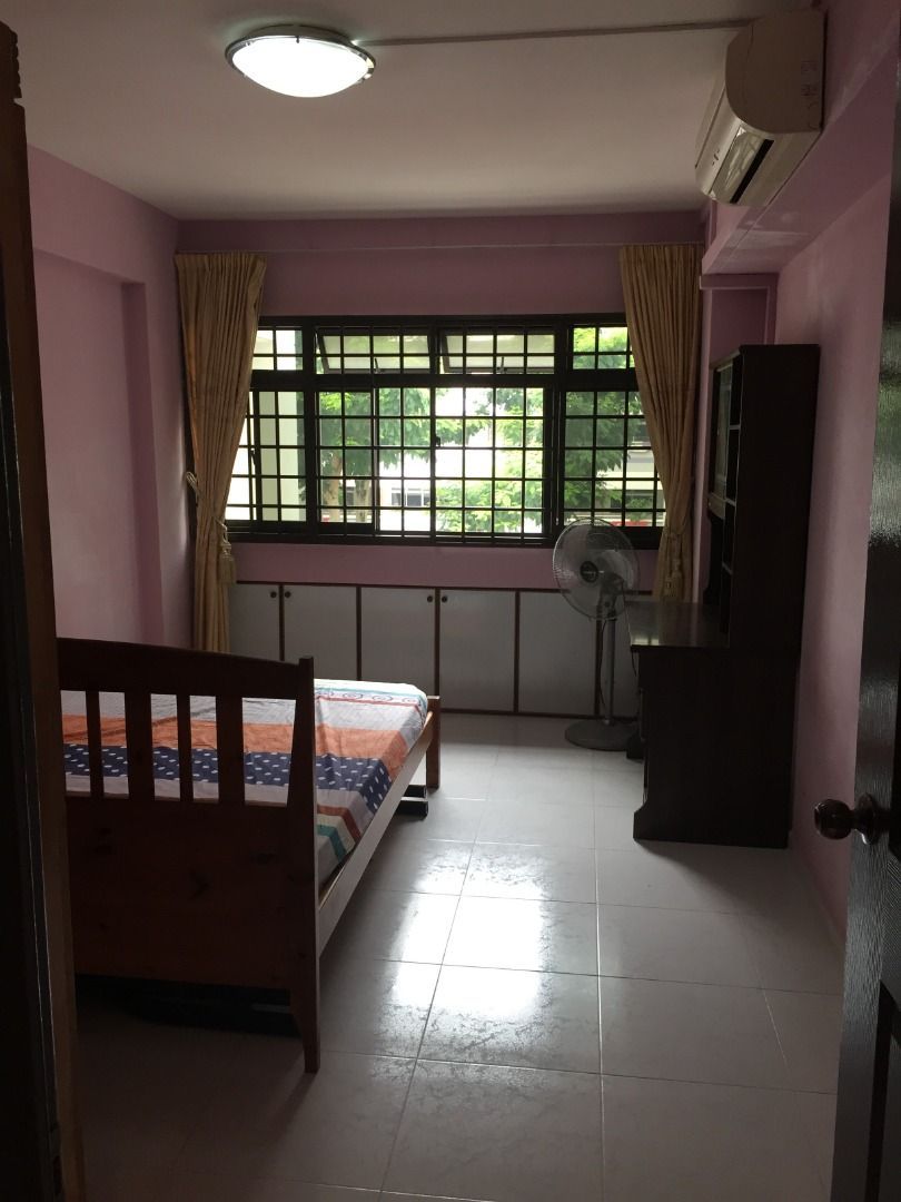 Admiralty MRT Common Room