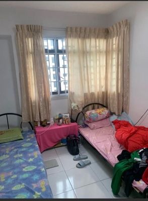 Pioneer MRT Common Room