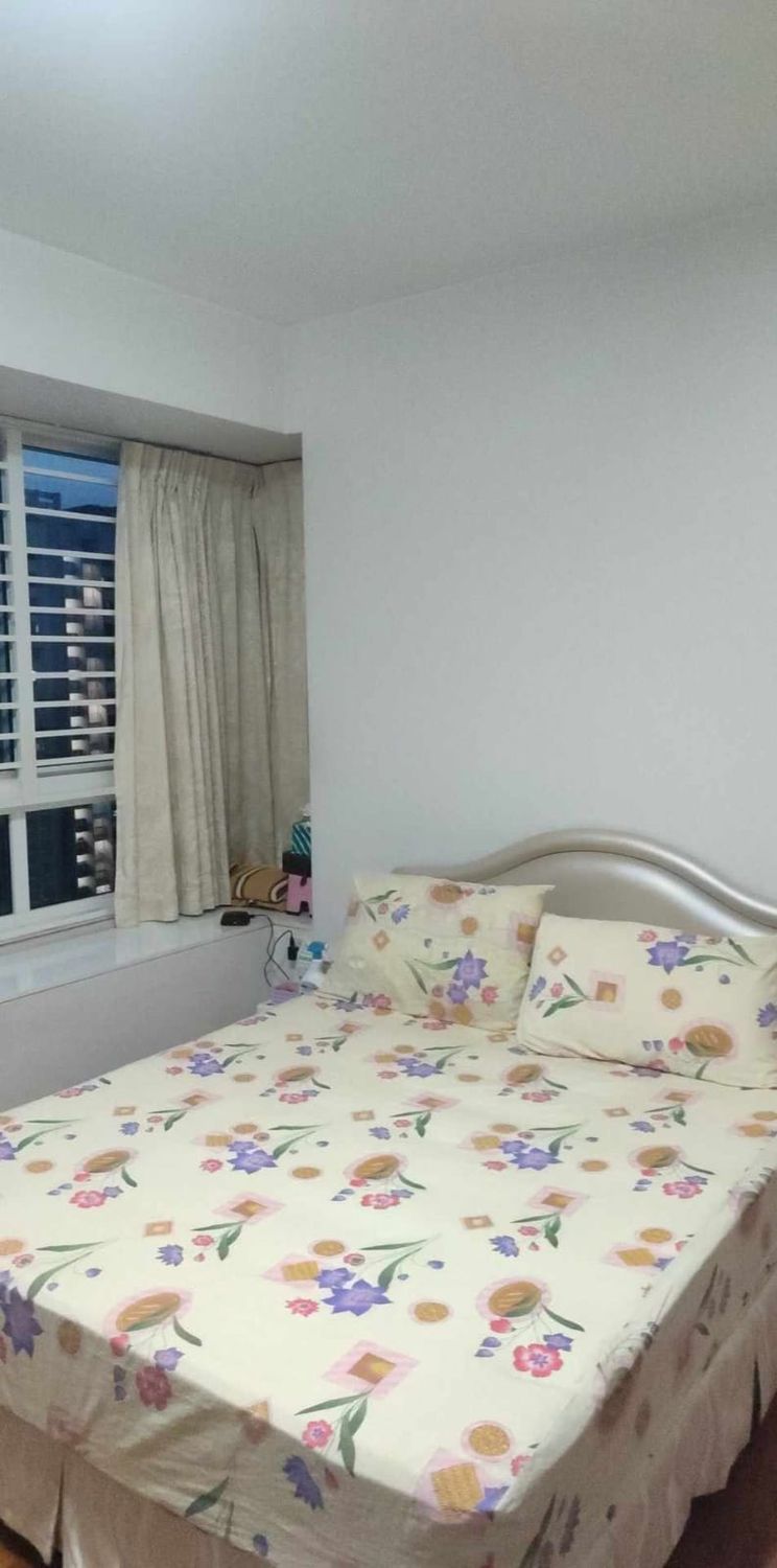 Punggol MRT Master Room