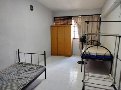 (Room Sharing) Bukit Panjang MRT Common Room