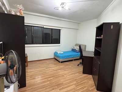 Lakeside MRT Common Room