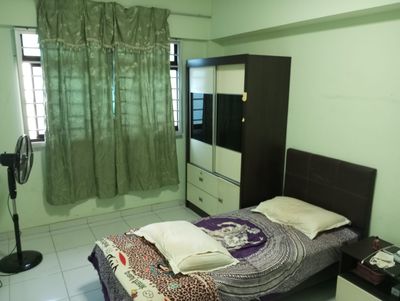 Choa Chu Kang MRT Common Room