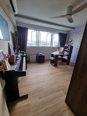 Yishun MRT Common Room