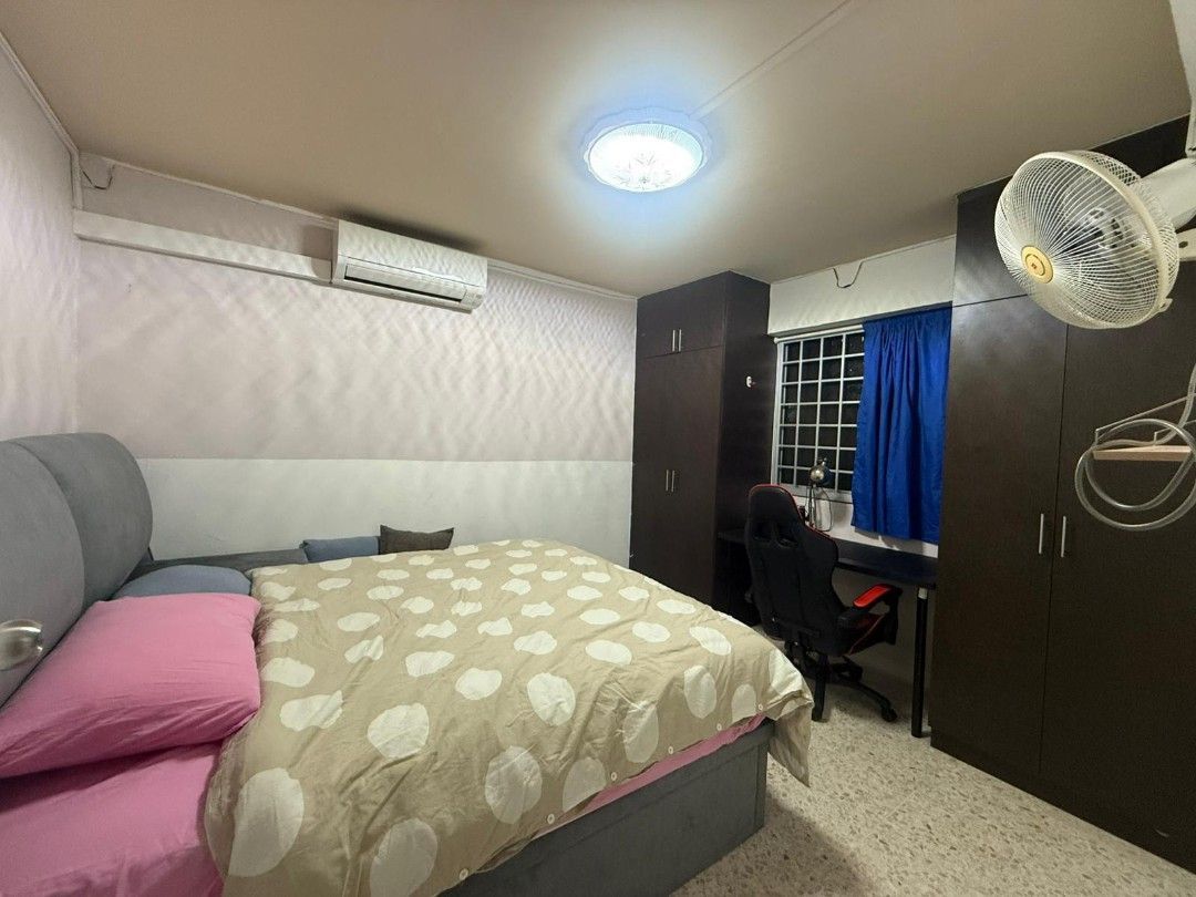 Tiong Bahru MRT Common Room