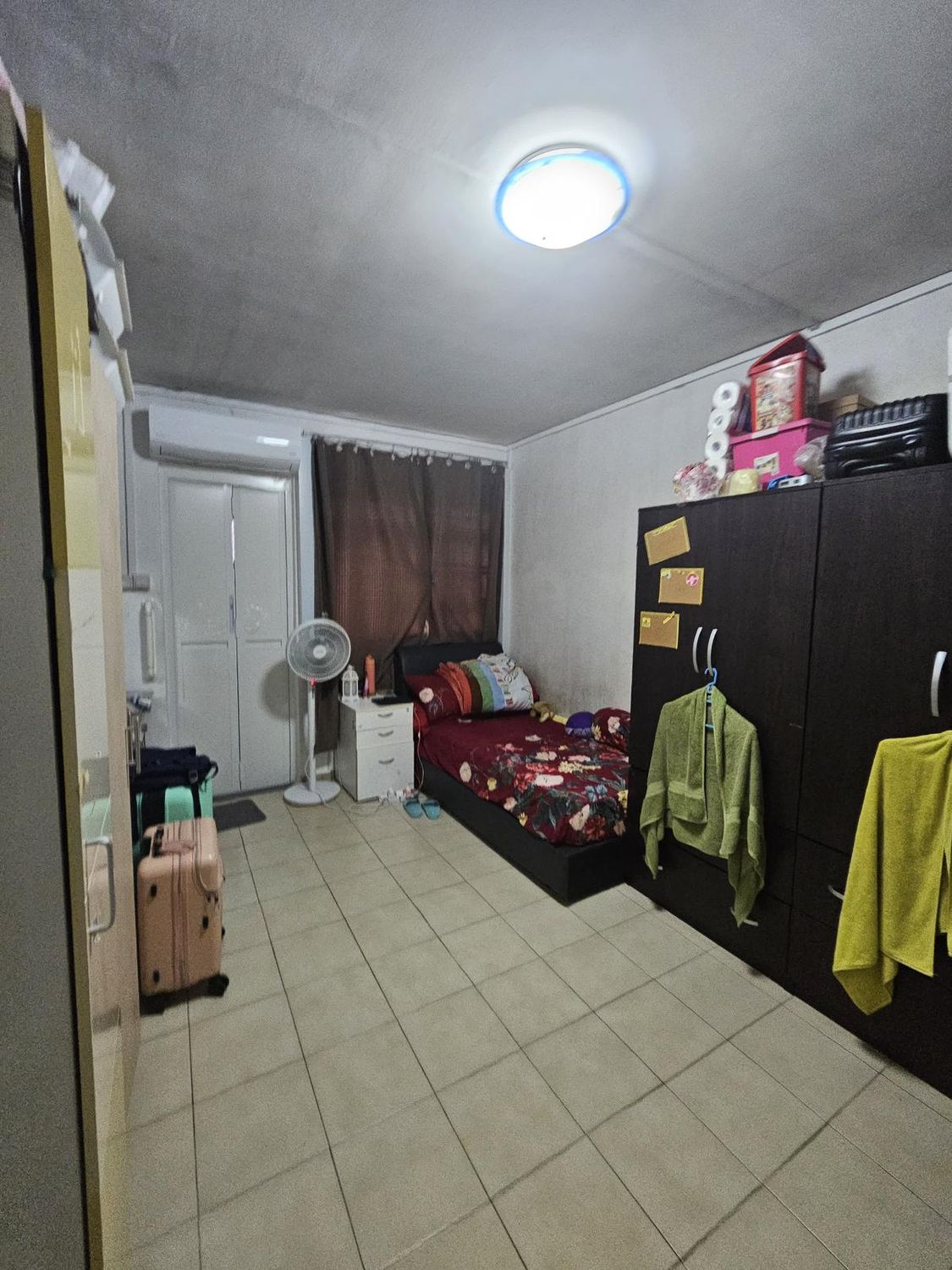 Khatib MRT Master Room