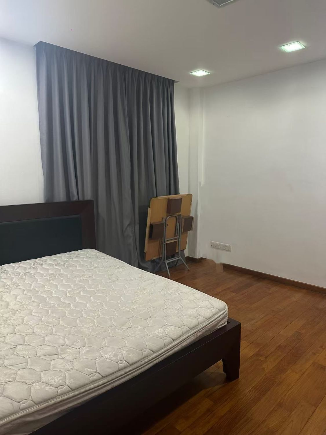 Bedok MRT Master Room