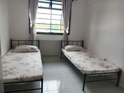 (Room Sharing) Sembawang MRT Common Room