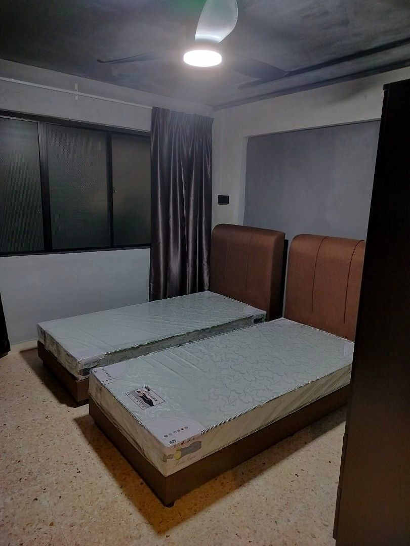 Jurong East MRT Common Room