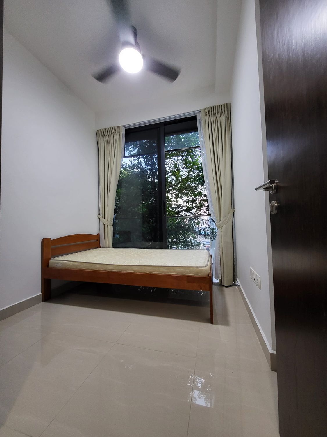 Mountbatten MRT Common Room