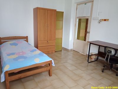 Kaki Bukit MRT Master Room