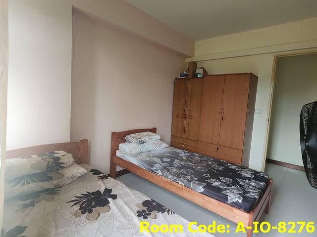 Yishun MRT Common Room