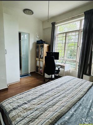 Choa Chu Kang MRT Master Room