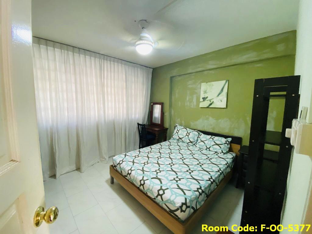 Pioneer MRT Common Room