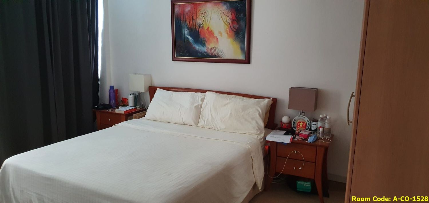 Simei MRT Master Room