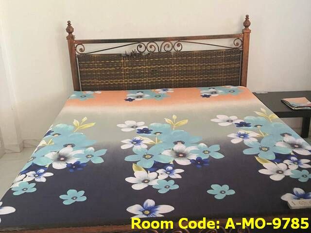 Redhill MRT Common Room