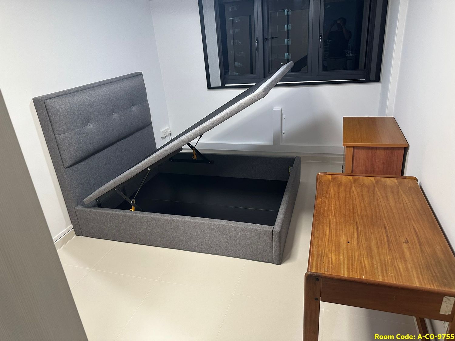 Khatib MRT Common Room