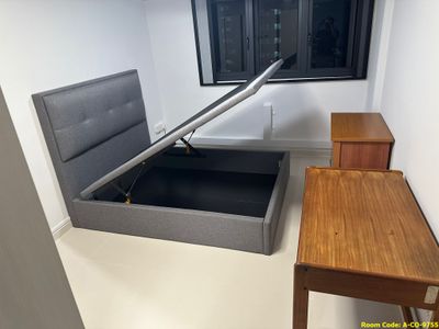Khatib MRT Common Room