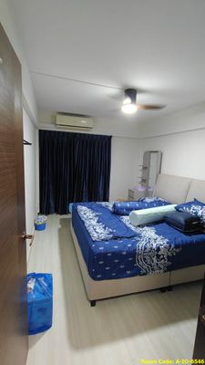 Yio Chu Kang MRT Common Room