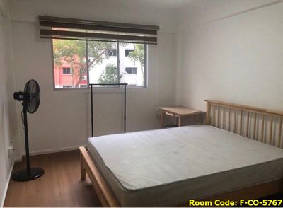 Yishun MRT Common Room