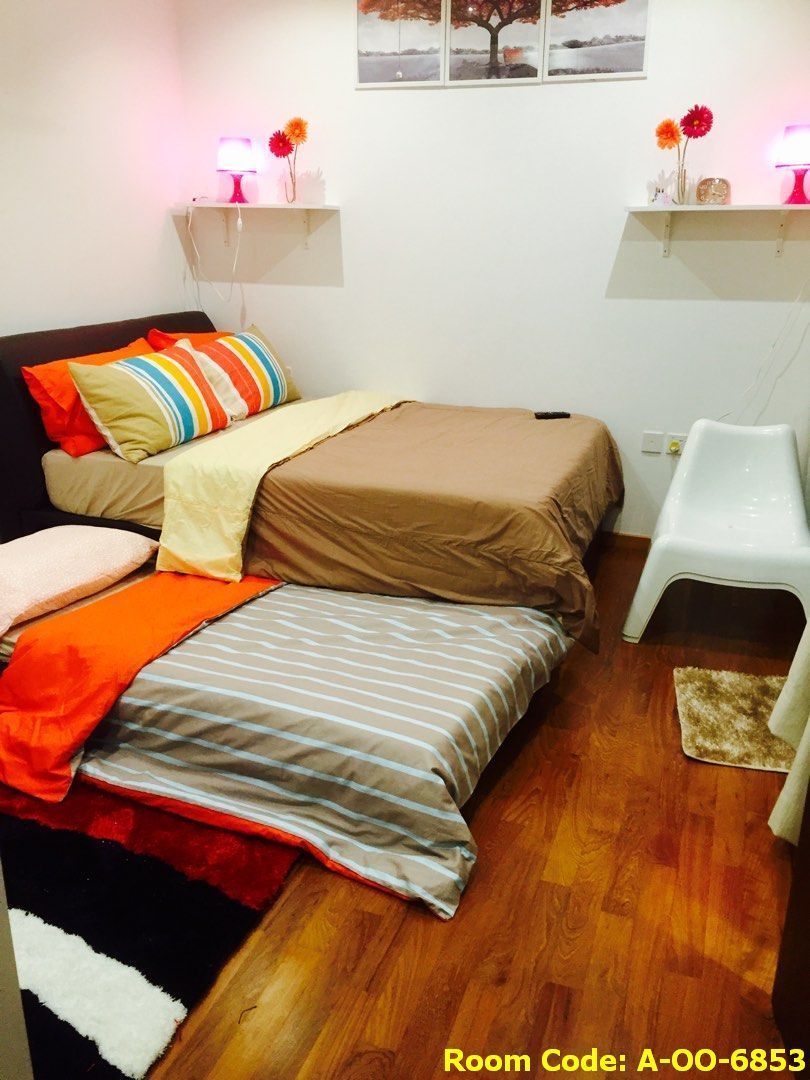 Tanah Merah MRT Master Room