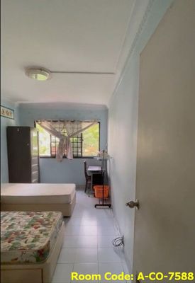 Pioneer MRT Common Room