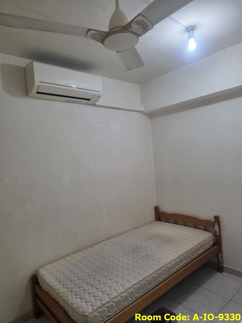 Boon Lay MRT Common Room