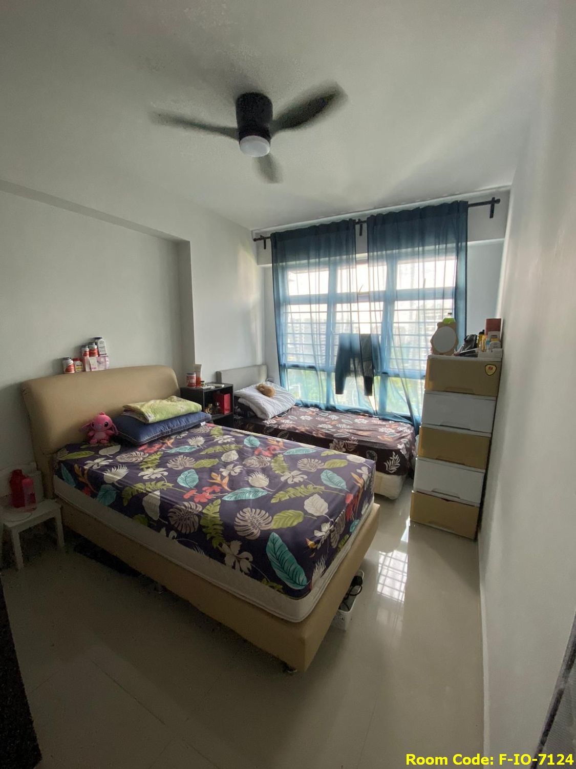 (Room Sharing) Hougang MRT Common Room