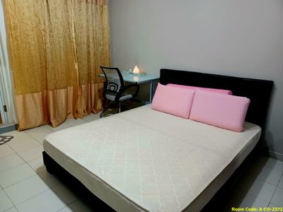 Bukit Gombak MRT Master Room