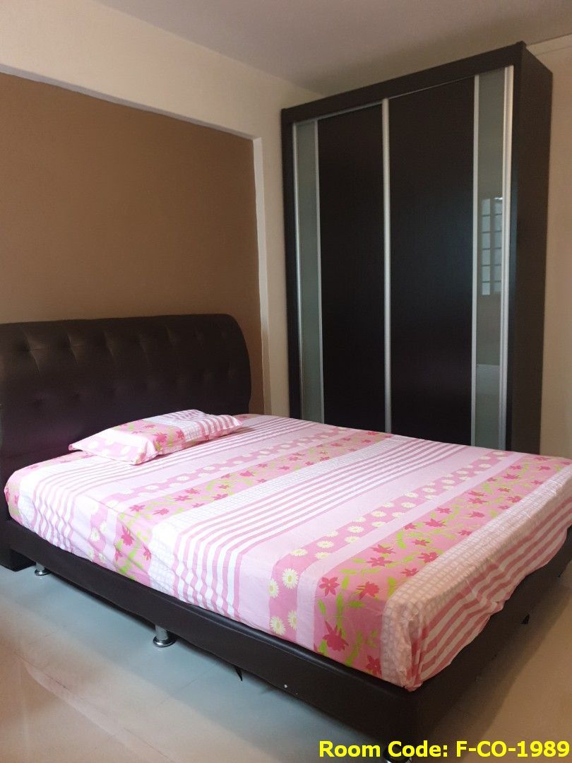 Bishan MRT Master Room