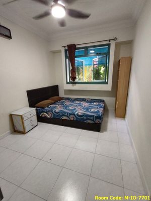 Choa Chu Kang MRT Common Room