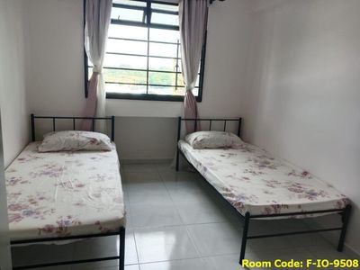 (Room Sharing) Sembawang MRT Common Room