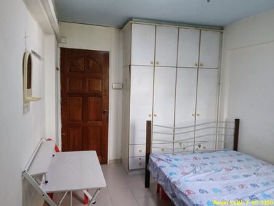Yio Chu Kang MRT Master Room