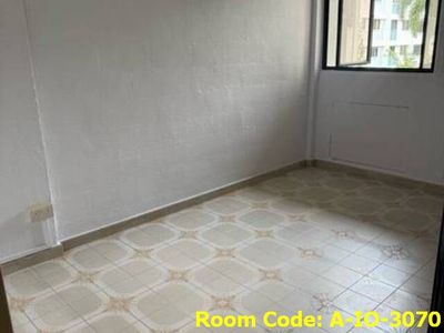 Bukit Batok MRT Master Room