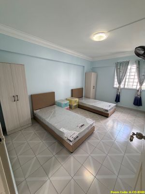 Lakeside MRT Common Room
