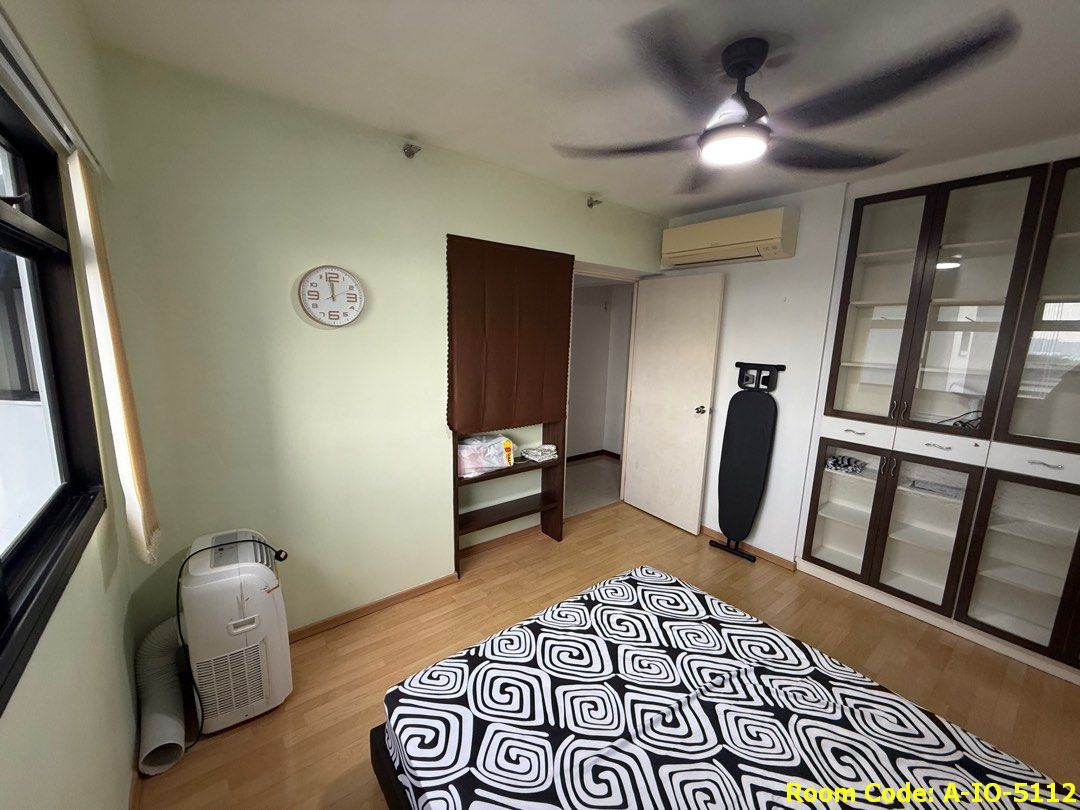 Yew Tee MRT Common Room