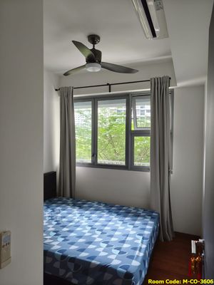Layar MRT Common Room