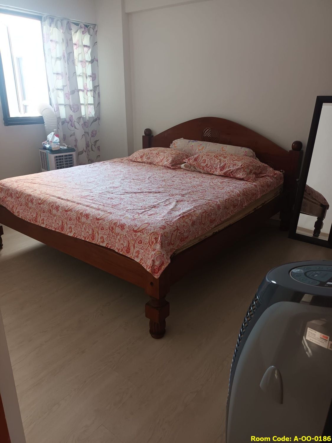 Boon Keng MRT Master Room