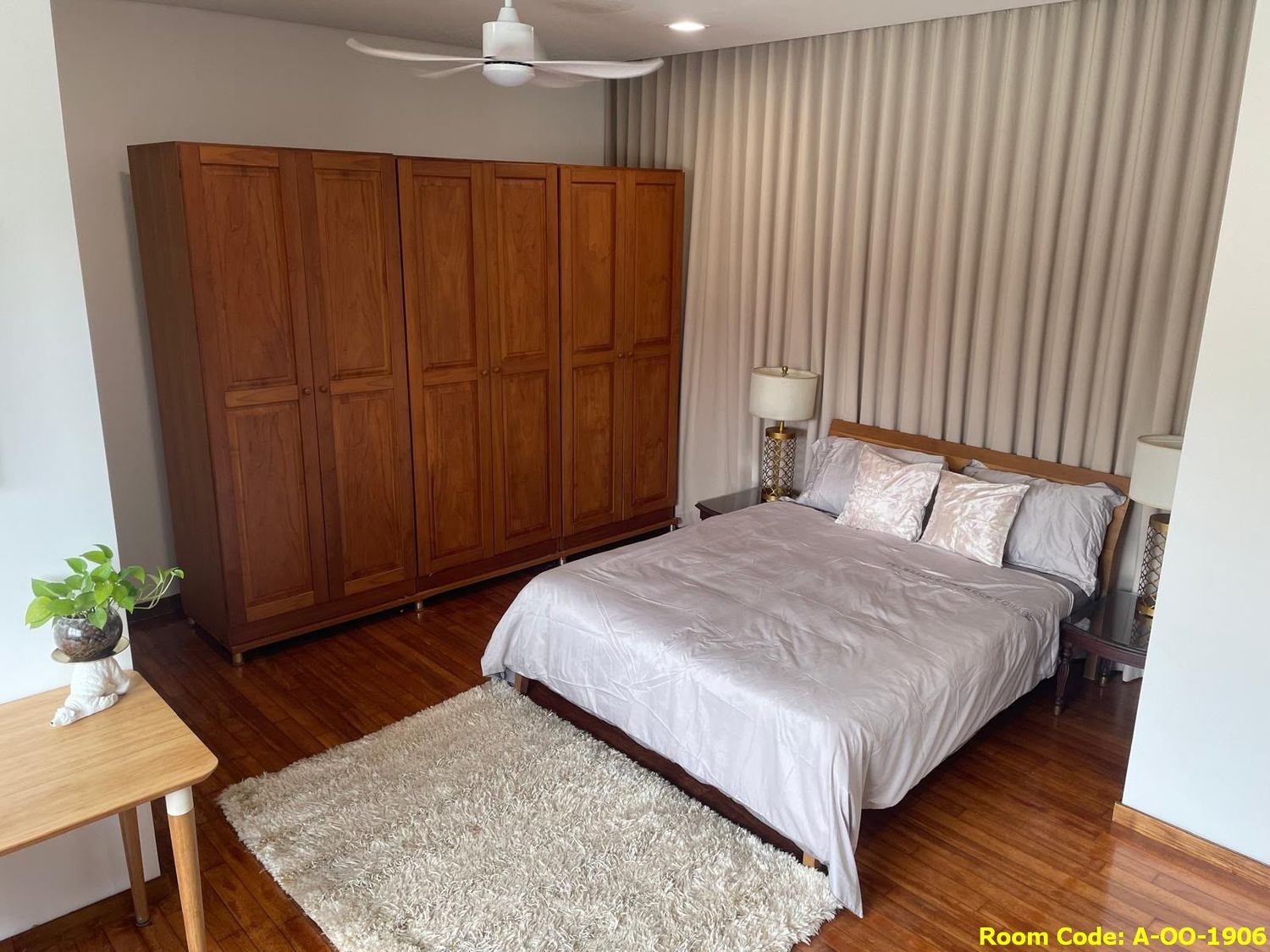 Sembawang MRT Master Room