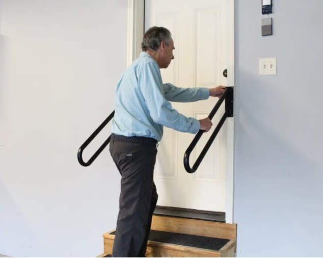 Hold Tight Handrail Wall Mount - Black / 32&quot; Long