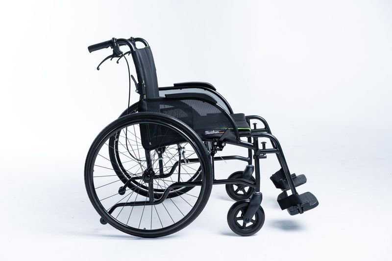 Feather 350HD 22" Manual Wheelchair -Black - Anti-tippers - HD pop off wheels