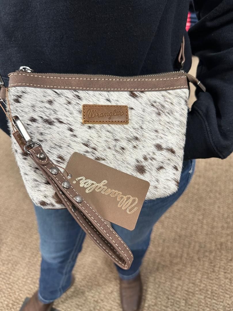 Wrangler Small Crossbody