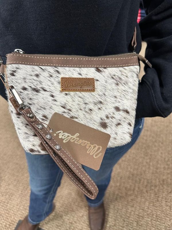 Wrangler Small Crossbody
